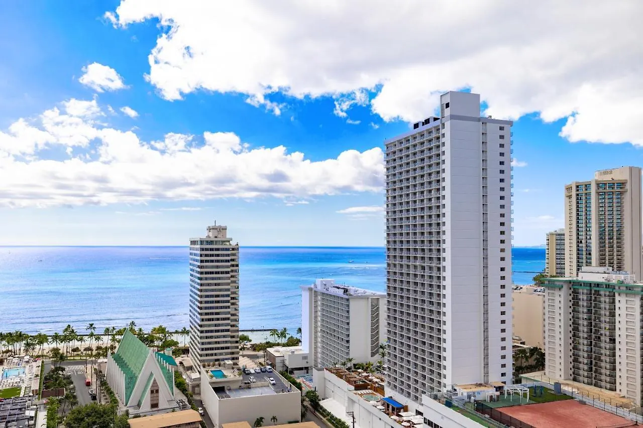 1Br Condo With Great Ocean Views - 1 Block To Beach With Free Parking! 호놀룰루 아파트